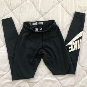 Nike logo leggings